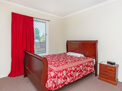 35 Selwyn Street, North Booval
