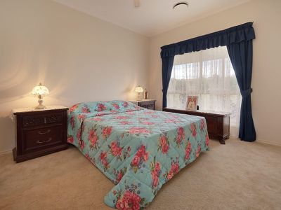 12 Willow Way, Table Top