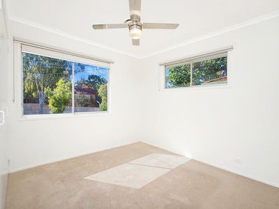 6 Marsden Street, Rochedale South