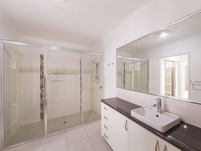 43 Millis Way, Nanango