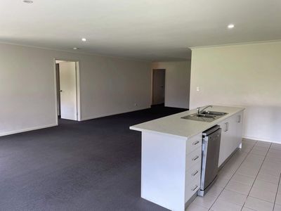 51 Watson Road, Griffith
