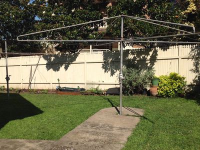 1 / 3 Gordon Crescent, Lake Heights