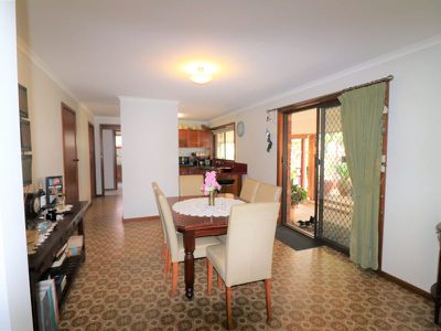 19 Corio St, Murchison