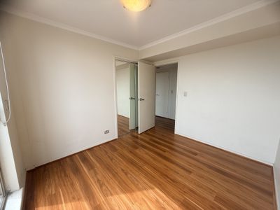 806 / 17 The Esplanade, Ashfield