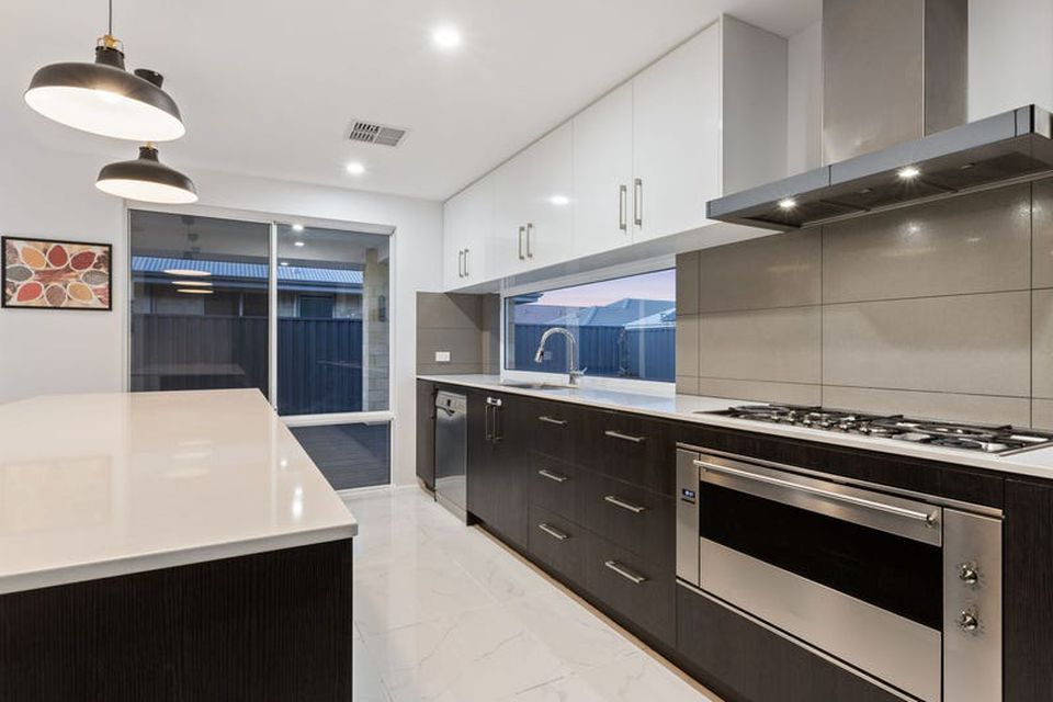 15 Clarendon Approach , Baldivis