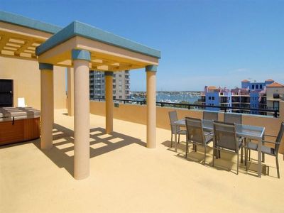 26 / 14 River Esplanade, Mooloolaba