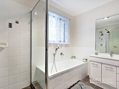 18 Dandenong St, Forest Lake