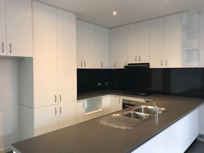 7B The Fairway, North Geelong