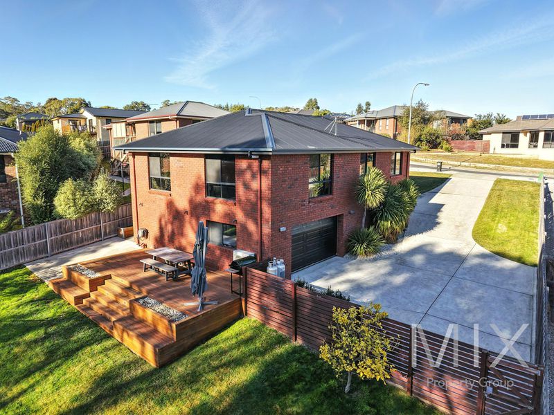26 Blackstone Drive, Old Beach