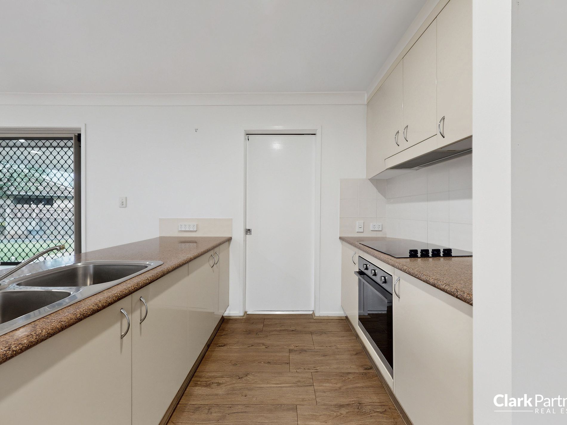 6 McKay Court, Bray Park
