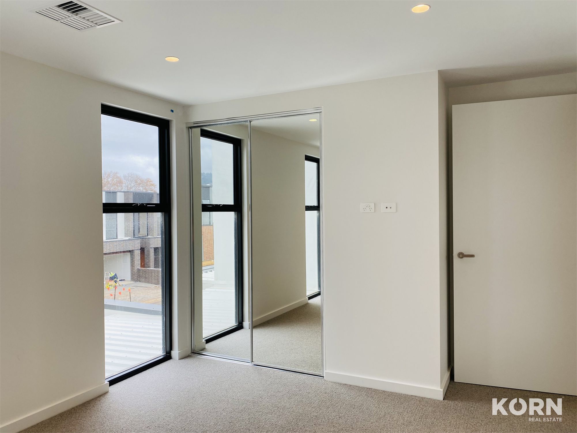 27 Lomandra Avenue, Glenside