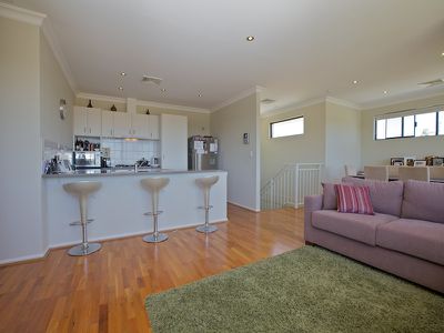 26 Weaponess Road, Scarborough
