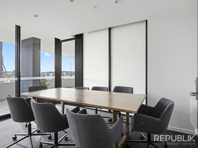 2408 / 1 Grant Avenue, Hope Island