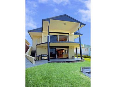 16 Buena Vista Avenue, Lake Heights