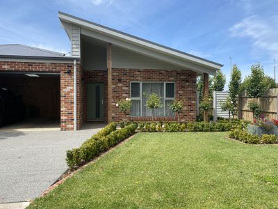 1 King Street, Koroit