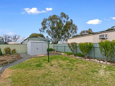 11 Mitchell Court, Williamstown