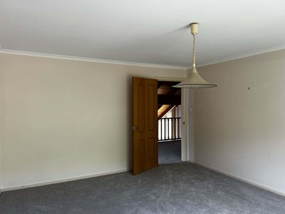 8 Reid Court, Tawonga South