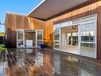 33 Kanuka Road, Hobsonville