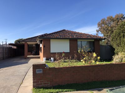 2 Micheline Street, Tullamarine