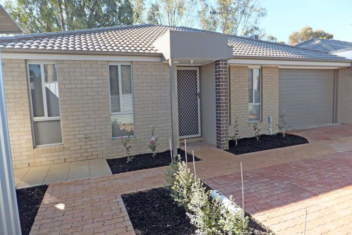 5 / 6 Tweddle Street, Kyabram