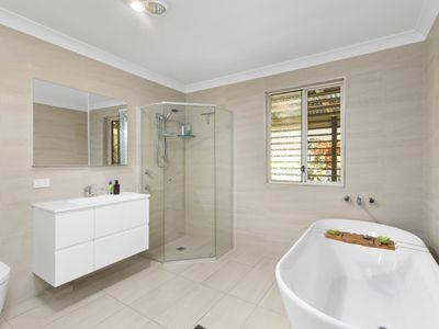 46 Tralee Drive, Banora Point