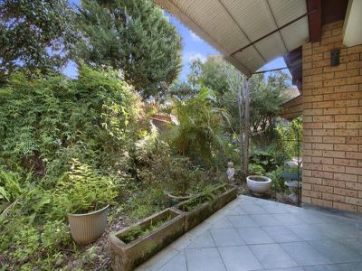 25 The Glen Road, Bardwell Valley