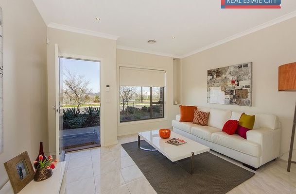 139 Marathon Boulevard, Craigieburn