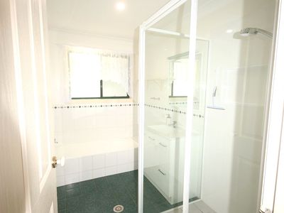 3 Wedgetail Crescent, Boambee East