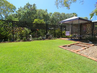 402 / 760 Scenic Highway, Kinka Beach