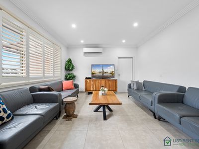 2 Collins Crescent, Yagoona