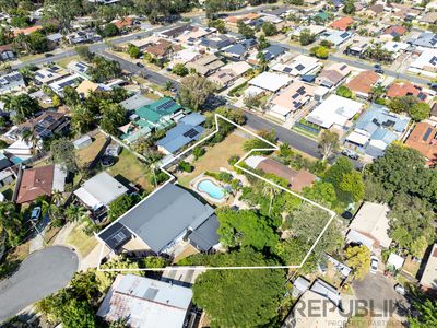15 Koonwarra Street, Labrador