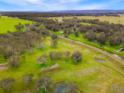 6 Kargotich Road, Oldbury