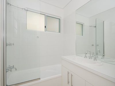 3 Stirling Drive, Castle Hill