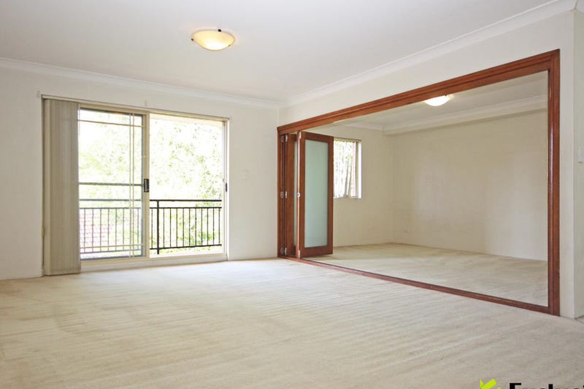 17 / 8-12 Hornsey Road, Homebush West