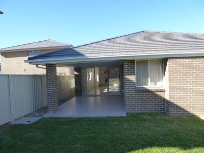 214 South Circuit, Oran Park