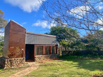 411 Half Moon Road, Mongarlowe