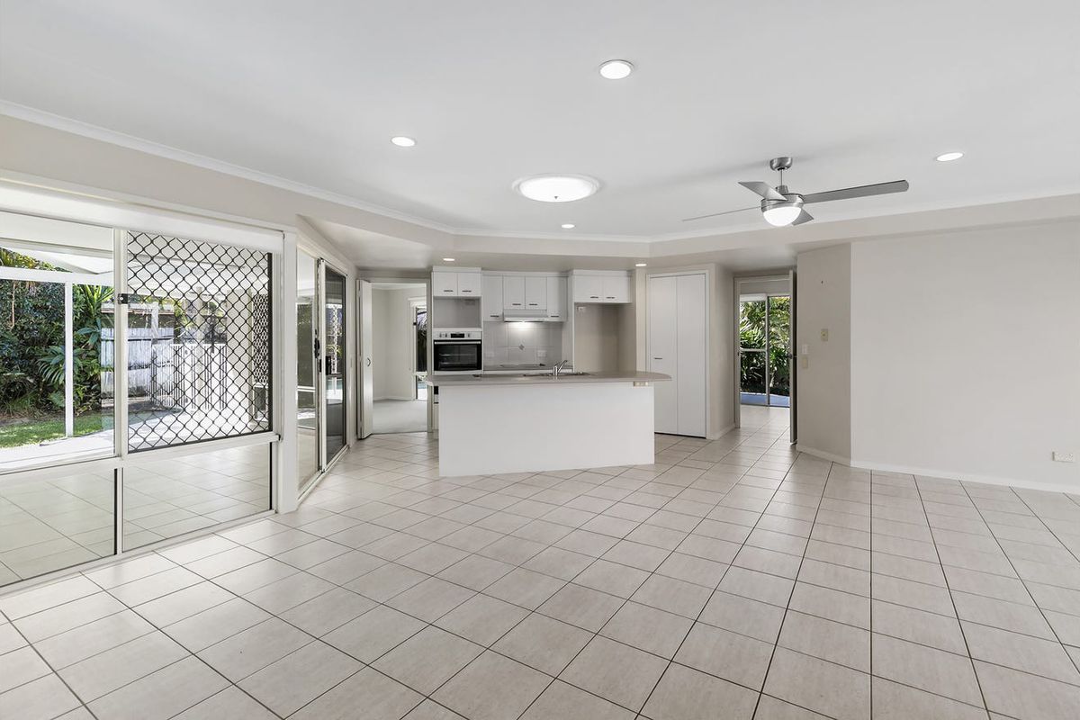 17 Tallgrass Ave, Tewantin