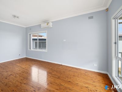71 Goodacre Avenue, Fairfield West