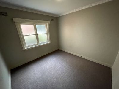 2 / 11 Bourke Street, North Wollongong
