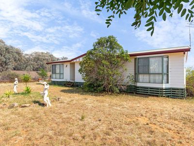 24 McLaughlan Street, Cumnock