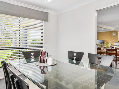 4 Paten Close, Birkdale