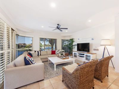 39 Cadence Avenue, Mermaid Waters