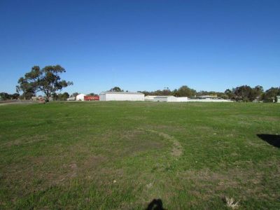 29-32 & 33-36 Ross & Railway Streets, Warracknabeal