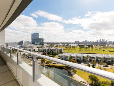 903 / 30 The Circus, Burswood