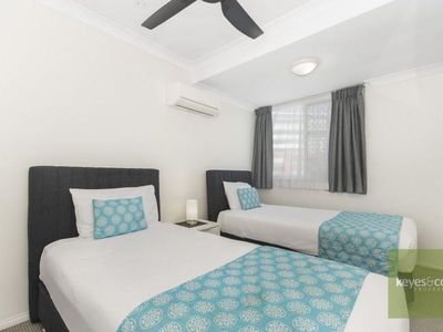 16 / 7 Mariners Drive, Townsville City