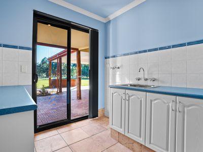 64 Egerton Drive, Serpentine