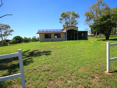 43 Creek Street, Pentland