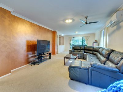 10 Sunview Road, Springfield