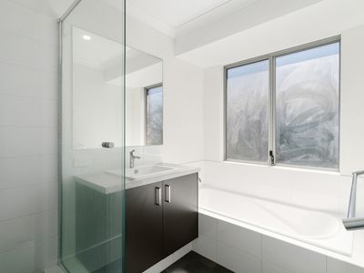 127 Walter Road East, Bassendean