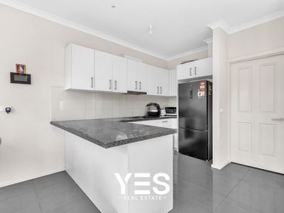 2 / 1 Rex Court, Noble Park